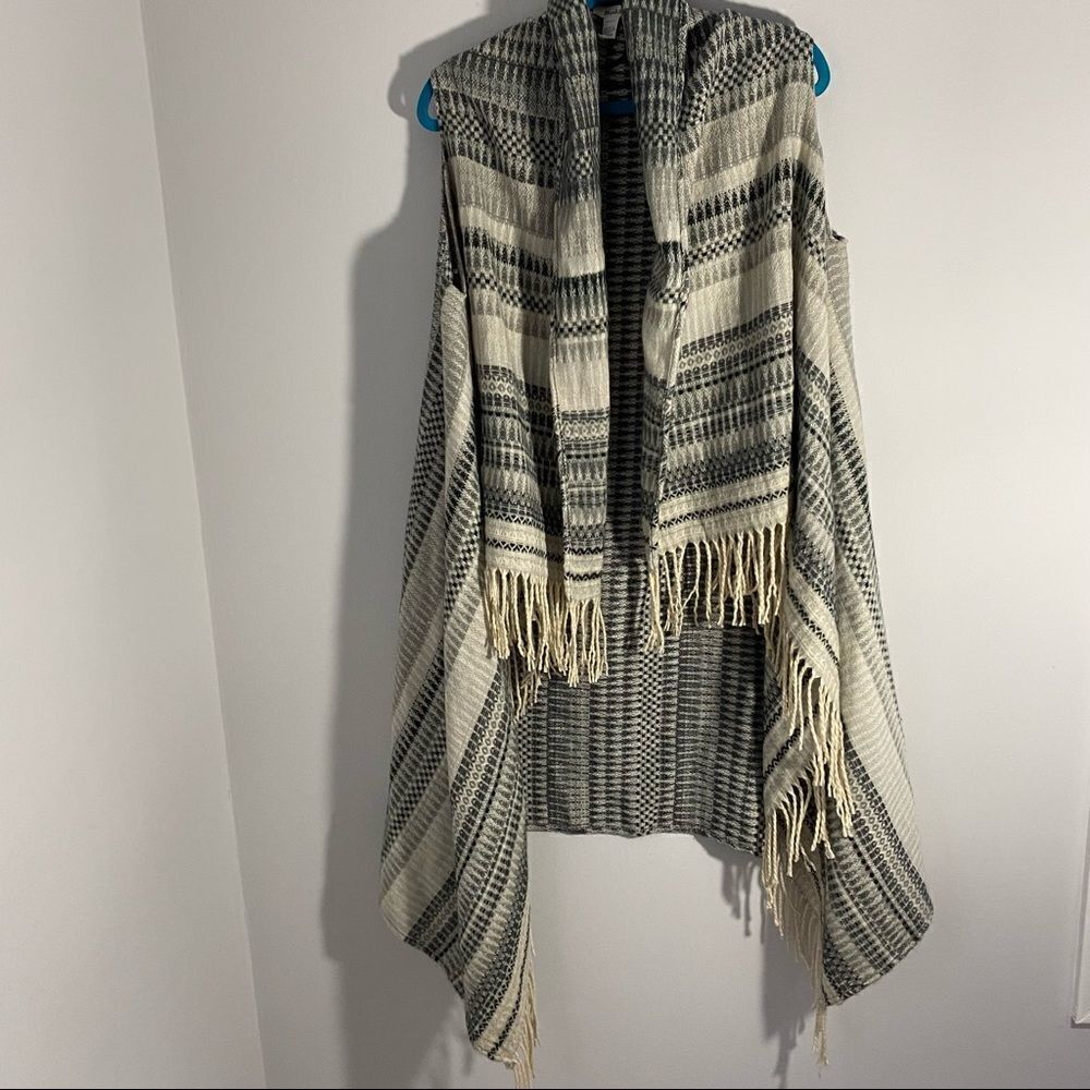 Mudd Women’s Open Front Blanket OS Duster Cardigan